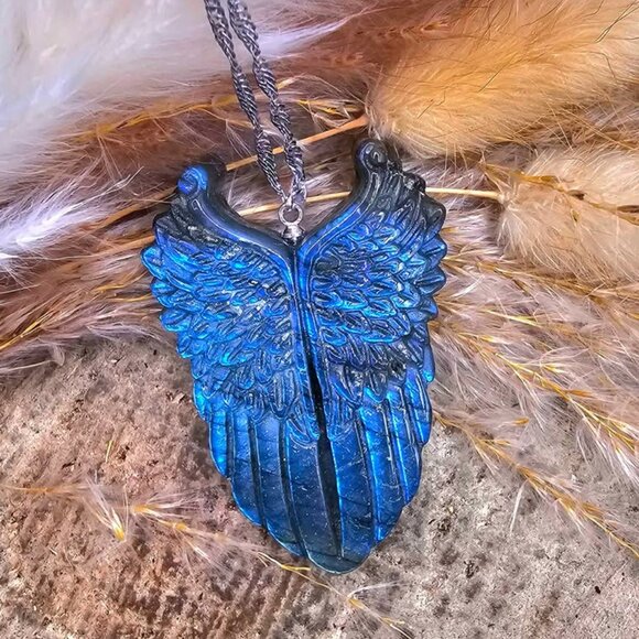 Nature Labradorite Carved Flashy Angel Wing Pendant Necklace - Picture 3 of 10